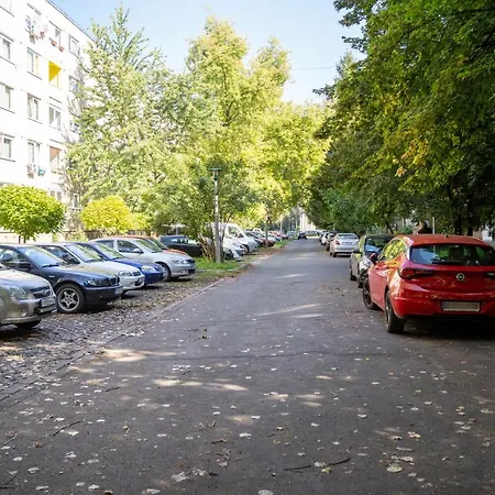 Apartment Comfort 28 -- 2-room Near Park, Netflix & Parking *