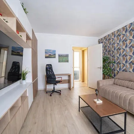 Comfort 28 - Great Value With Full Kitchen شقة ميسكولك